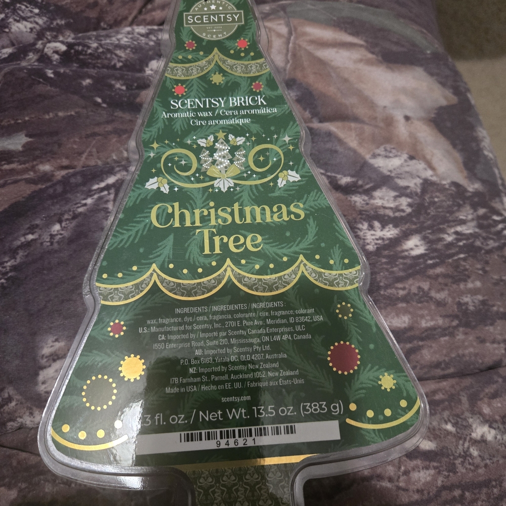 Scentsy Christmas Tree Wax Brick - Festive Green
